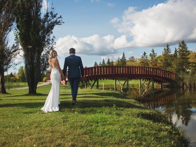 Kiersten and Court&apos;s wedding in St Andrews, Manitoba 11