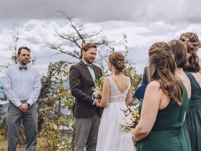 Carolyn and Benjamin&apos;s wedding in Kelowna, British Columbia 11