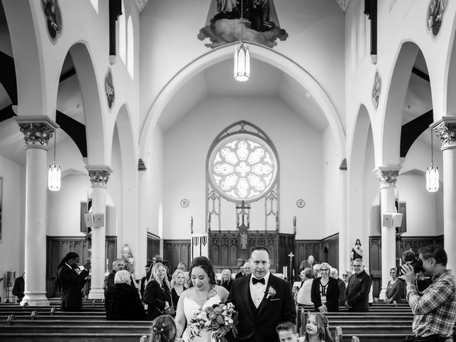 John and Cristina&apos;s wedding in Barrie, Ontario 15