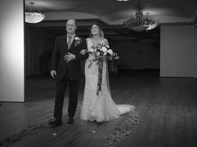 Anthony and Maria&apos;s wedding in Mississauga, Ontario 13