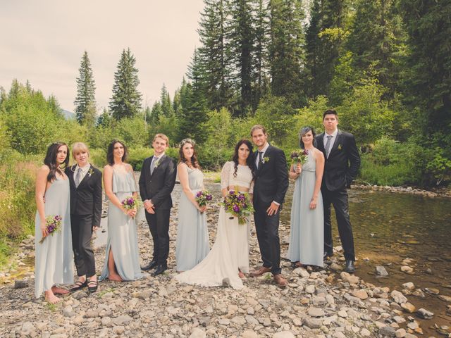 Justin and Mackenzie&apos;s wedding in Golden, British Columbia 47
