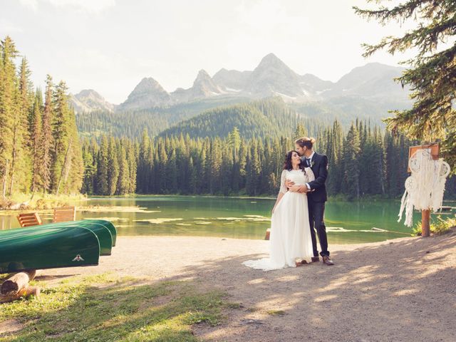 Justin and Mackenzie's wedding in Golden, British Columbia 53
