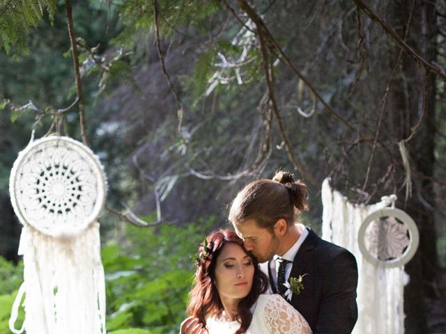 Justin and Mackenzie's wedding in Golden, British Columbia 64