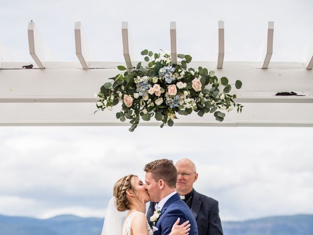 Jeffrey and Kaylee's wedding in Kelowna, British Columbia 17