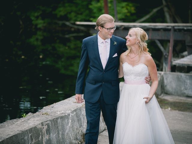 Sean and Emily&apos;s wedding in Walters Falls, Ontario 40