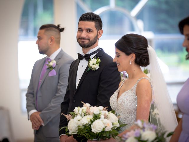 Hanna and Tania&apos;s wedding in Mississauga, Ontario 16