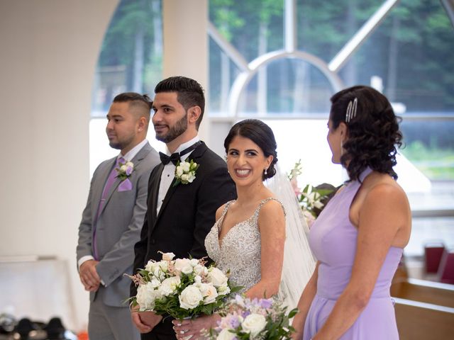 Hanna and Tania&apos;s wedding in Mississauga, Ontario 17