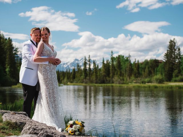Glenn and Julia&apos;s wedding in Canmore, Alberta 4