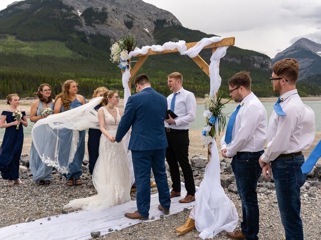 Nicolette and Porter&apos;s wedding in Canmore, Alberta 9