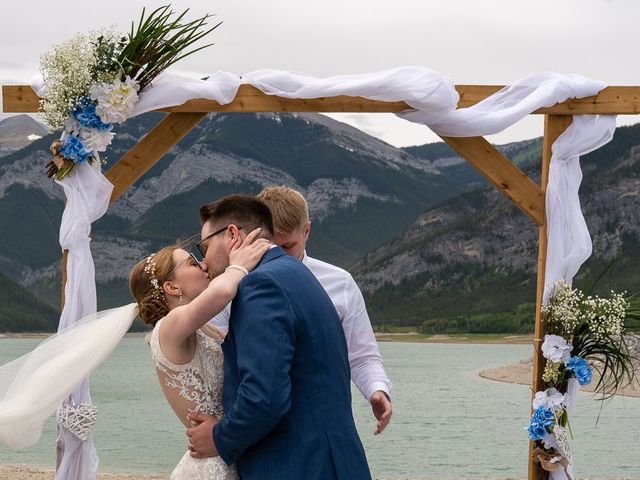Nicolette and Porter&apos;s wedding in Canmore, Alberta 12