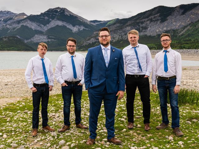 Nicolette and Porter&apos;s wedding in Canmore, Alberta 15