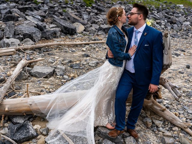 Nicolette and Porter&apos;s wedding in Canmore, Alberta 2