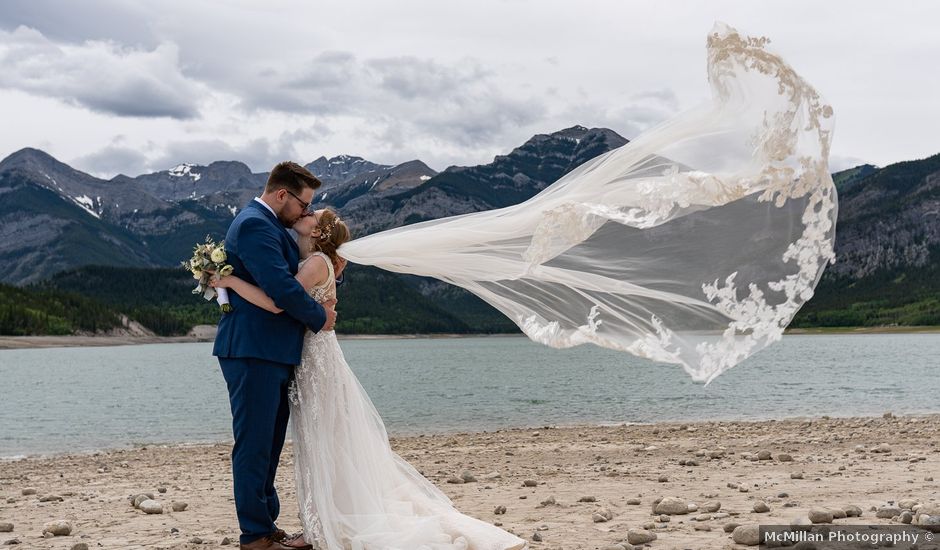 Nicolette and Porter's wedding in Canmore, Alberta