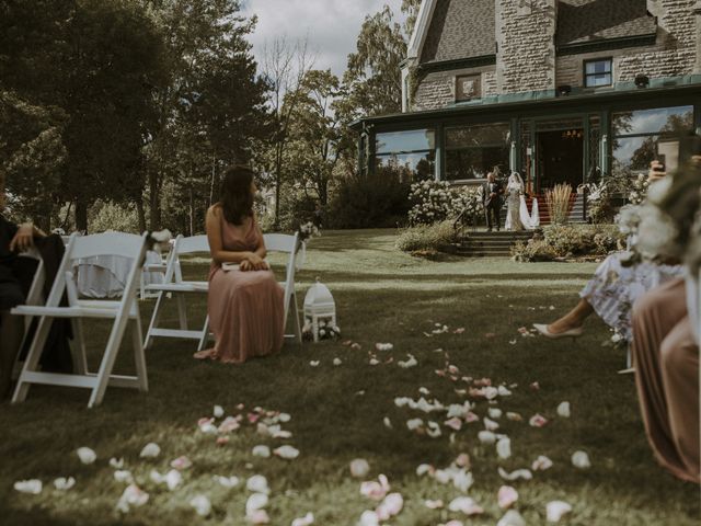 Daniel and Sophie&apos;s wedding in Dorval, Quebec 64