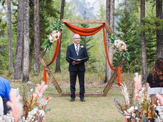 Kyle and Chelsea&apos;s wedding in Canmore, Alberta 27