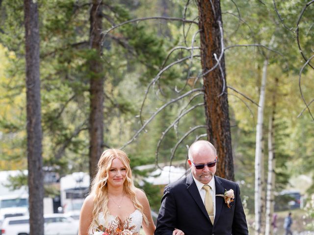 Kyle and Chelsea&apos;s wedding in Canmore, Alberta 32