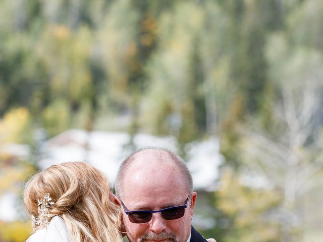 Kyle and Chelsea&apos;s wedding in Canmore, Alberta 33