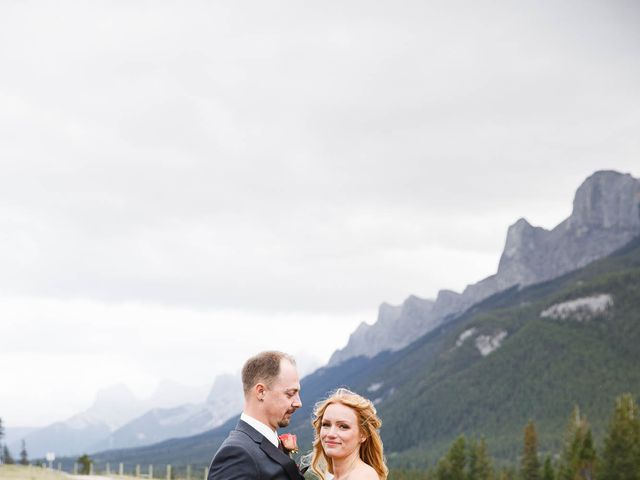 Kyle and Chelsea&apos;s wedding in Canmore, Alberta 70