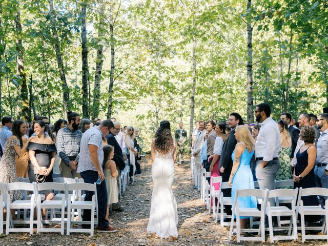 Nathan and Carlee's wedding in Squamish, British Columbia 15