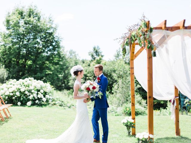 Francis and Meagan's wedding in Granby, Quebec 7
