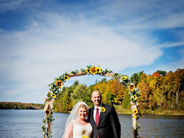 Jonathan and Megan&apos;s wedding in Coboconk, Ontario 78