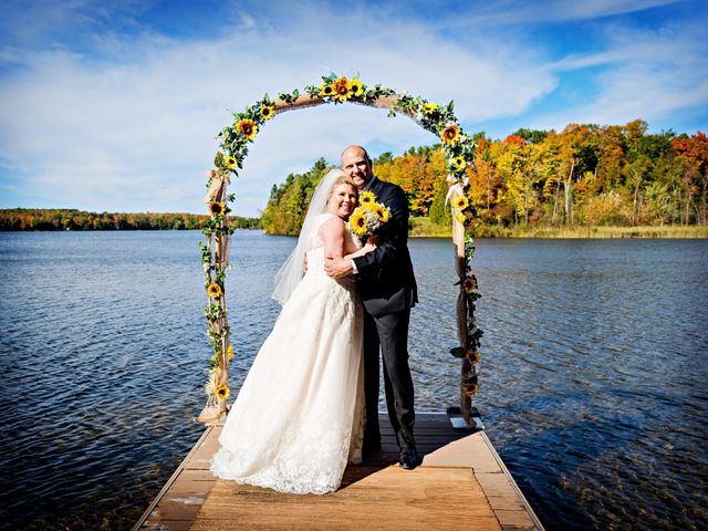 Jonathan and Megan&apos;s wedding in Coboconk, Ontario 2