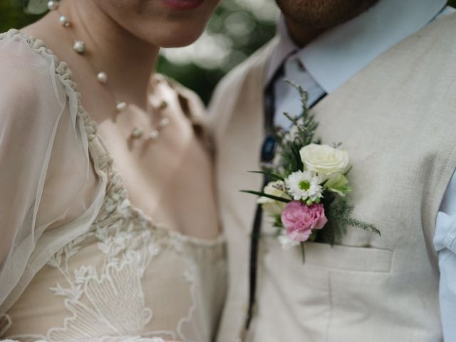 Noah and Brooke's wedding in Didsbury, Alberta 3