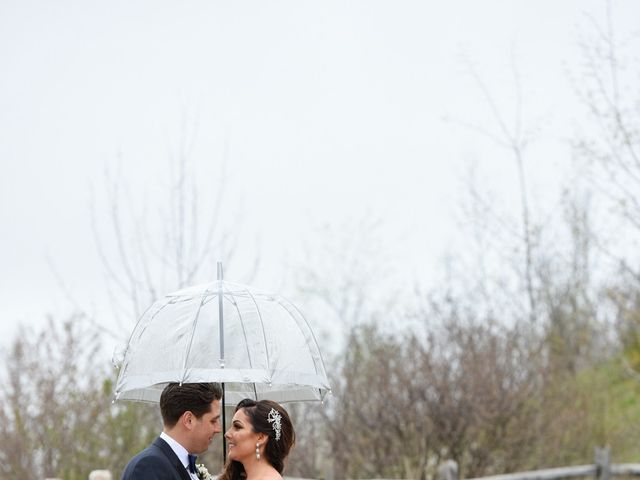 Salvatore and Lisa&apos;s wedding in Woodbridge, Ontario 12