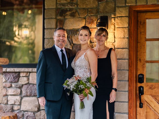 Matthew and Emalee's wedding in Langley, British Columbia 11
