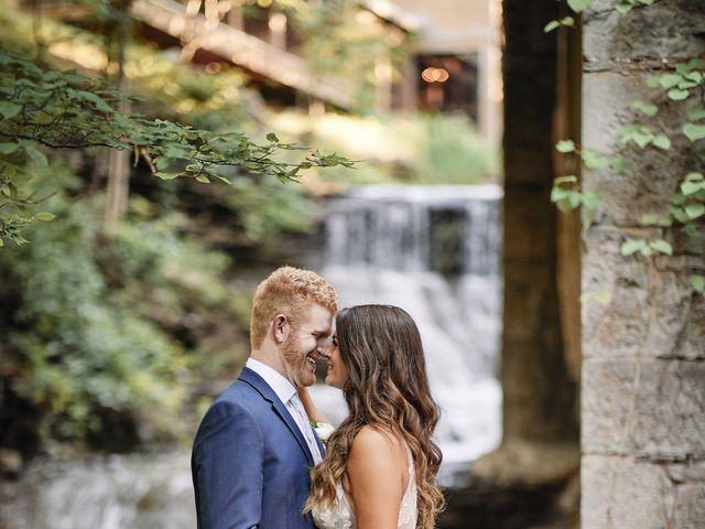 Jordan and Haley&apos;s wedding in Ancaster, Ontario 23