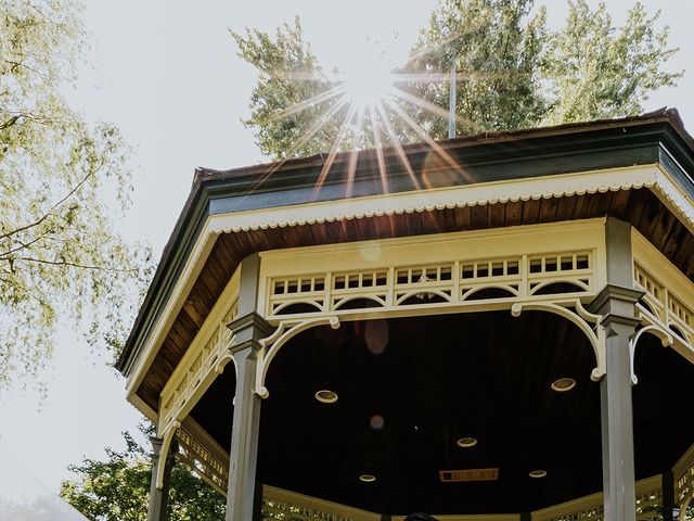 Brad and Gabby's wedding in Kitchener, Ontario 18