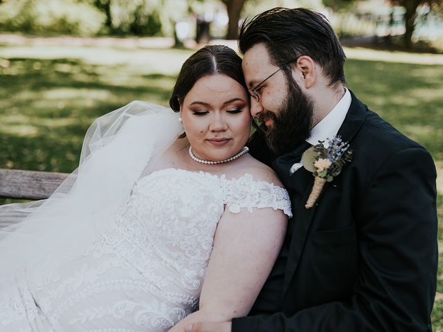 Brad and Gabby's wedding in Kitchener, Ontario 20