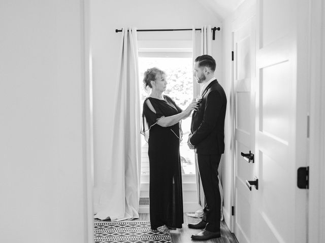 Matt and Karen's wedding in Ancaster, Ontario 15