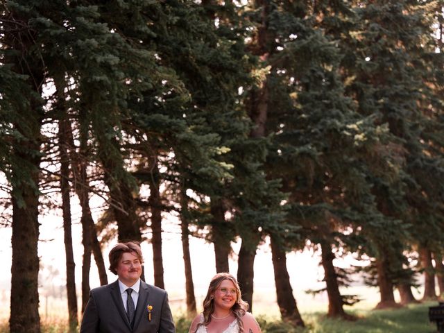 Hunter and Halaina's wedding in Edmonton, Alberta 40