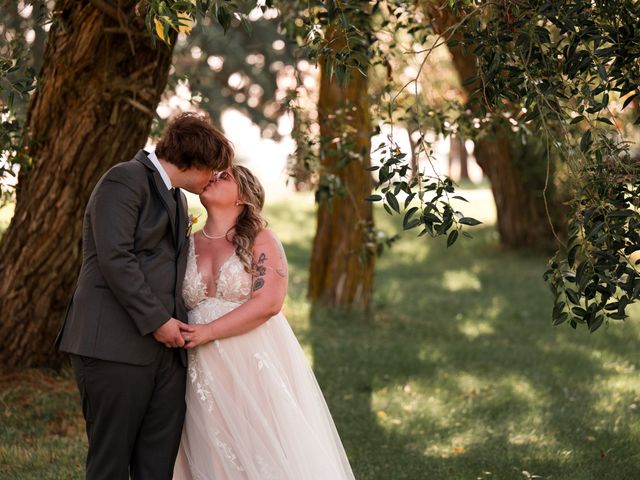Hunter and Halaina's wedding in Edmonton, Alberta 56