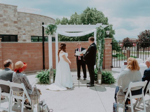 Jordan and Elle&apos;s wedding in Hamilton, Ontario 56