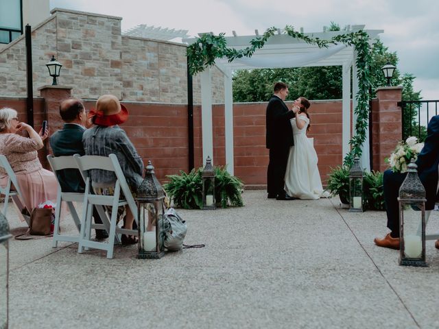 Jordan and Elle&apos;s wedding in Hamilton, Ontario 84
