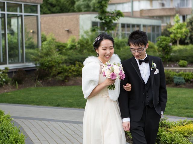 Farley and Cindy's wedding in Vancouver, British Columbia 29
