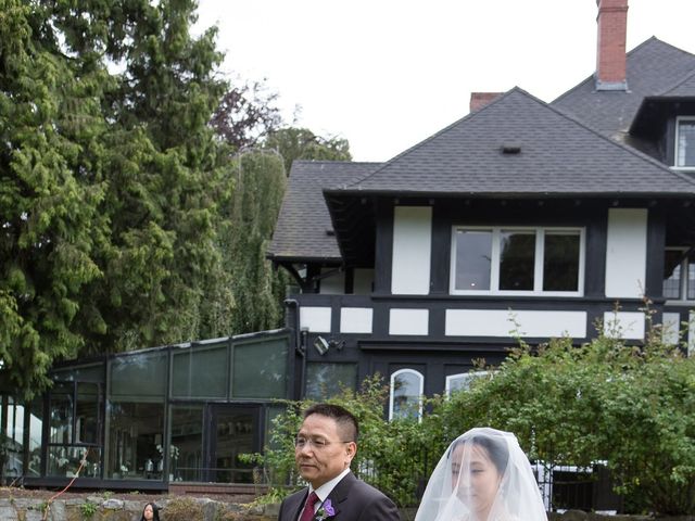 Farley and Cindy's wedding in Vancouver, British Columbia 35