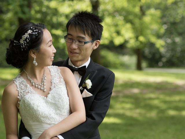 Farley and Cindy's wedding in Vancouver, British Columbia 137