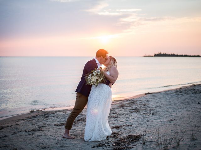 Simon and Deb&apos;s wedding in Sauble Beach, Ontario 19