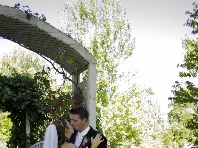 Jeff and Vanesse&apos;s wedding in Nottawa, Ontario 4