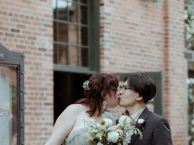 Caroline and Xiaoli&apos;s wedding in Toronto, Ontario 13