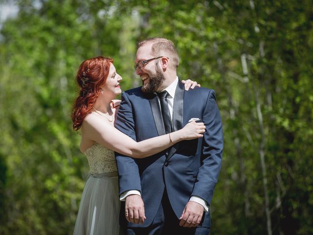 Brenden and Jessica&apos;s wedding in Edmonton, Alberta 24