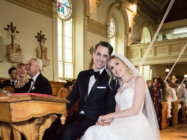 Philippe and Karine&apos;s wedding in Saint-Antoine-sur-Richelieu, Quebec 44