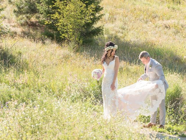 Justin and Megan&apos;s wedding in Kelowna, British Columbia 43