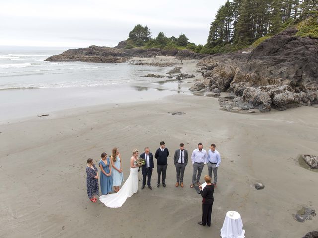 Diane and Gerry&apos;s wedding in Tofino, British Columbia 17