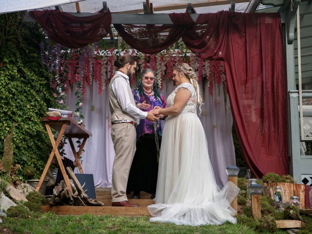 Jared and Ottavia&apos;s wedding in Mission, British Columbia 28