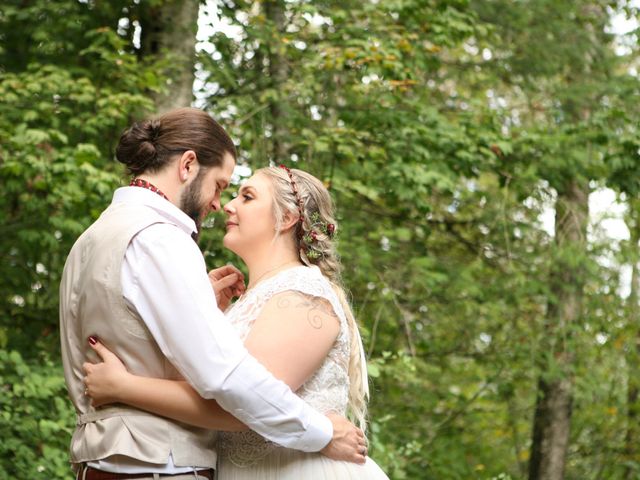 Jared and Ottavia&apos;s wedding in Mission, British Columbia 90