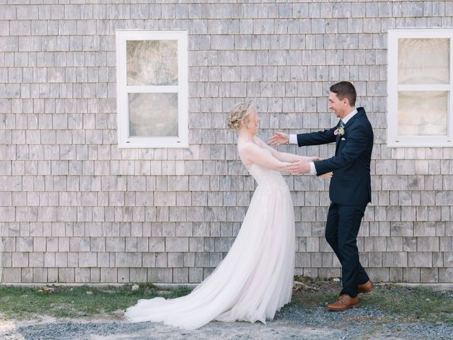 Grant and Samantha&apos;s wedding in Halifax, Nova Scotia 20
